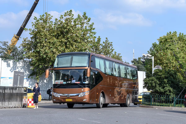 （班車租賃費(fèi)用）企業(yè)班車租賃多少錢？決定因素哪些？